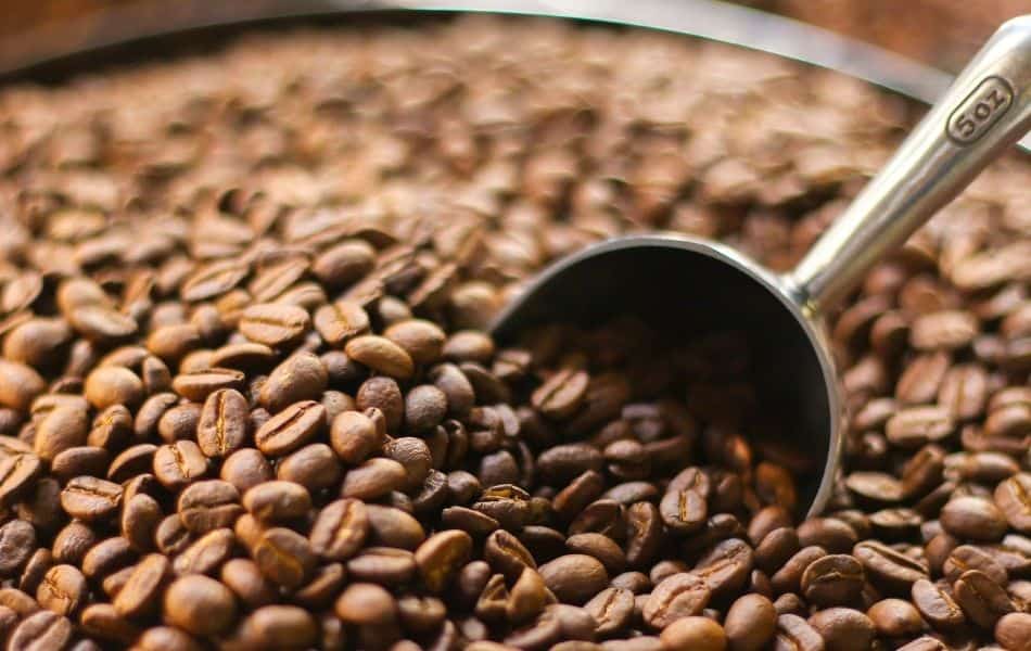 How to measure coffee without a scoop